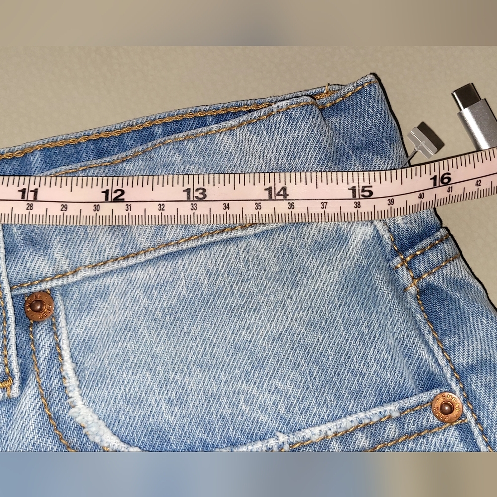 Sneak Peek Blue Jean Shorts with Distressed Raw Hem - Picture 4 of 5